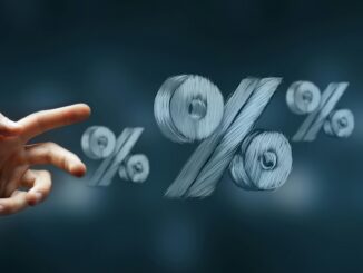 Navigating Private Credit: Essential Strategies investment strategy visualization