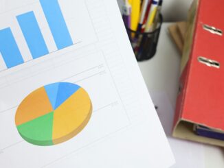 Billionaire Wealth Growth: Essential Insights investment strategy visualization