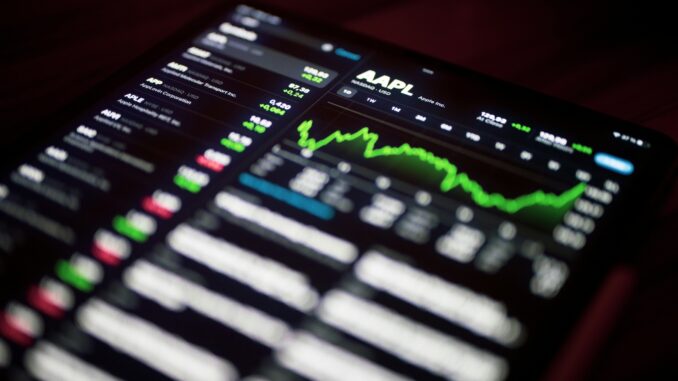 Unlocking the Oil Market: Essential investment strategy visualization