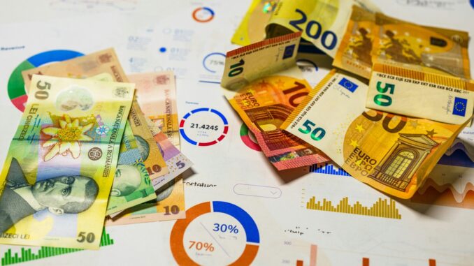 Unlocking Private Markets: Essential Access investment strategy visualization